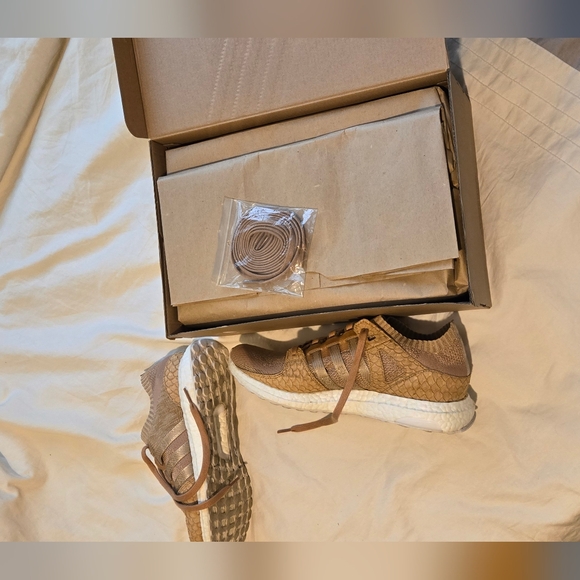 Adidas Pusha T EQT Support Ultra - Picture 5 of 6